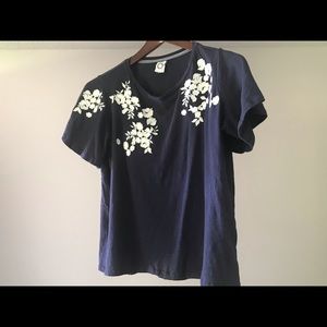 Akemi + Kin embroidered shirt sz S